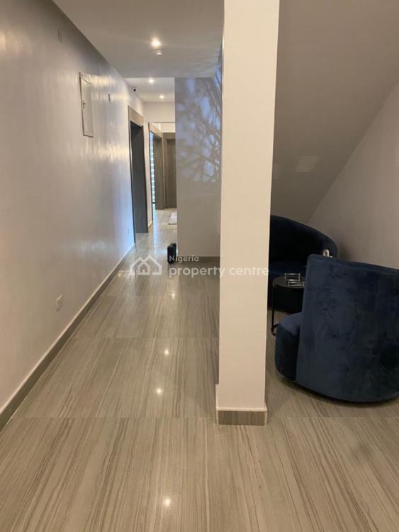 4 bedroom detached duplex short let