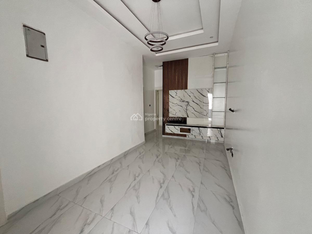 3 bedroom semi-detached duplex for sale