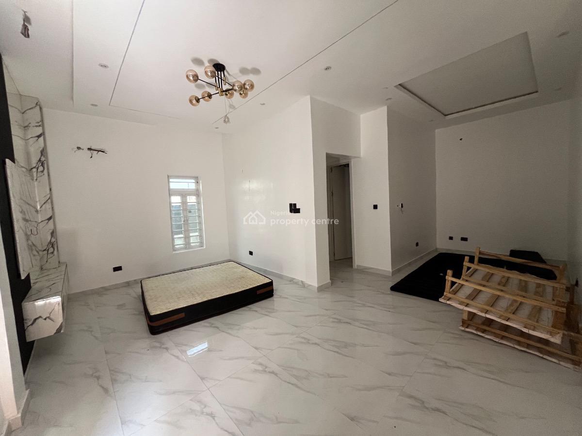3 bedroom semi-detached duplex for sale