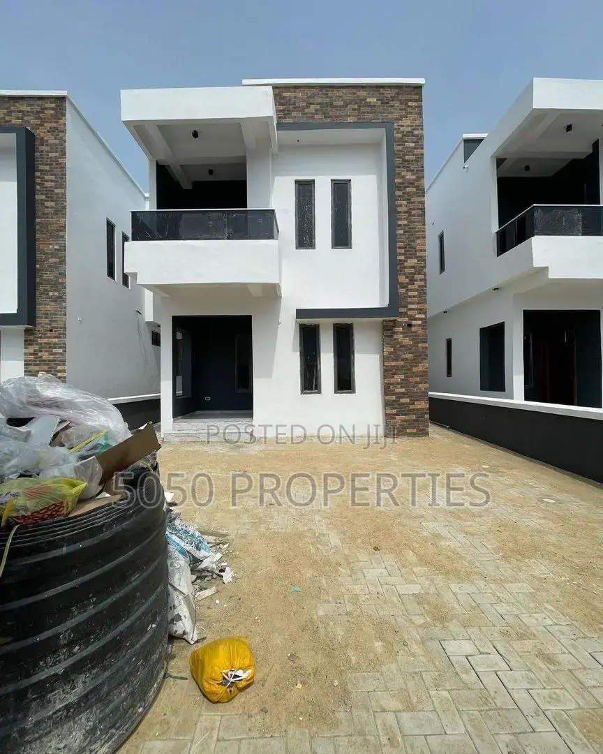 4bdrm Duplex in Ajah for sale