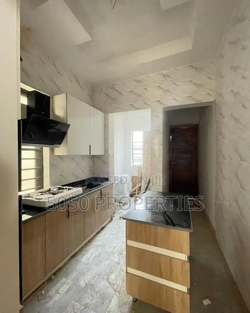 4bdrm Duplex in Ajah for sale