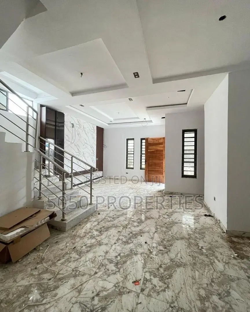4bdrm Duplex in Ajah for sale