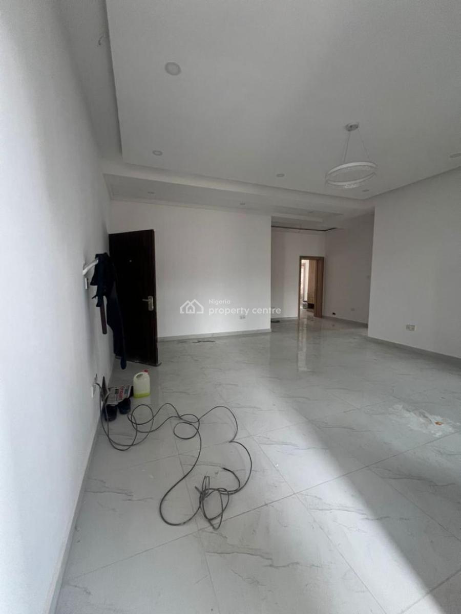 3 bedroom flat / apartment for sale