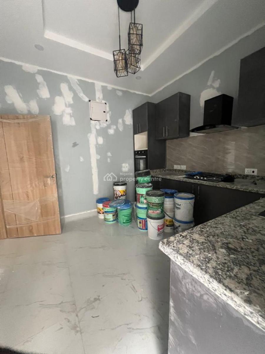 3 bedroom flat / apartment for sale