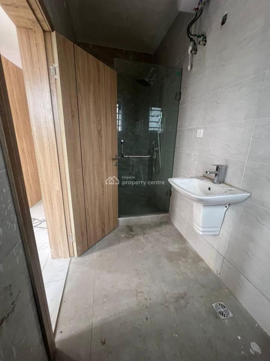 3 bedroom flat / apartment for sale
