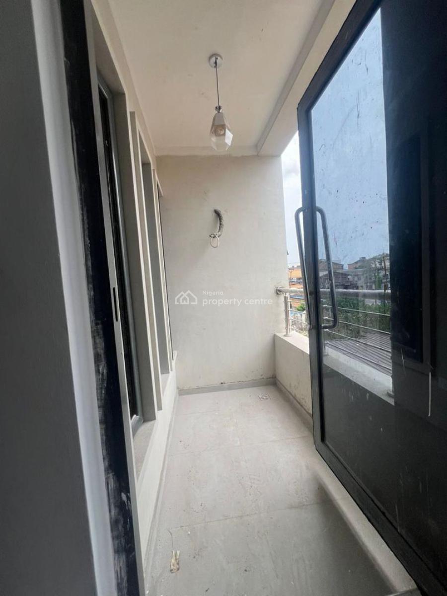 3 bedroom flat / apartment for sale