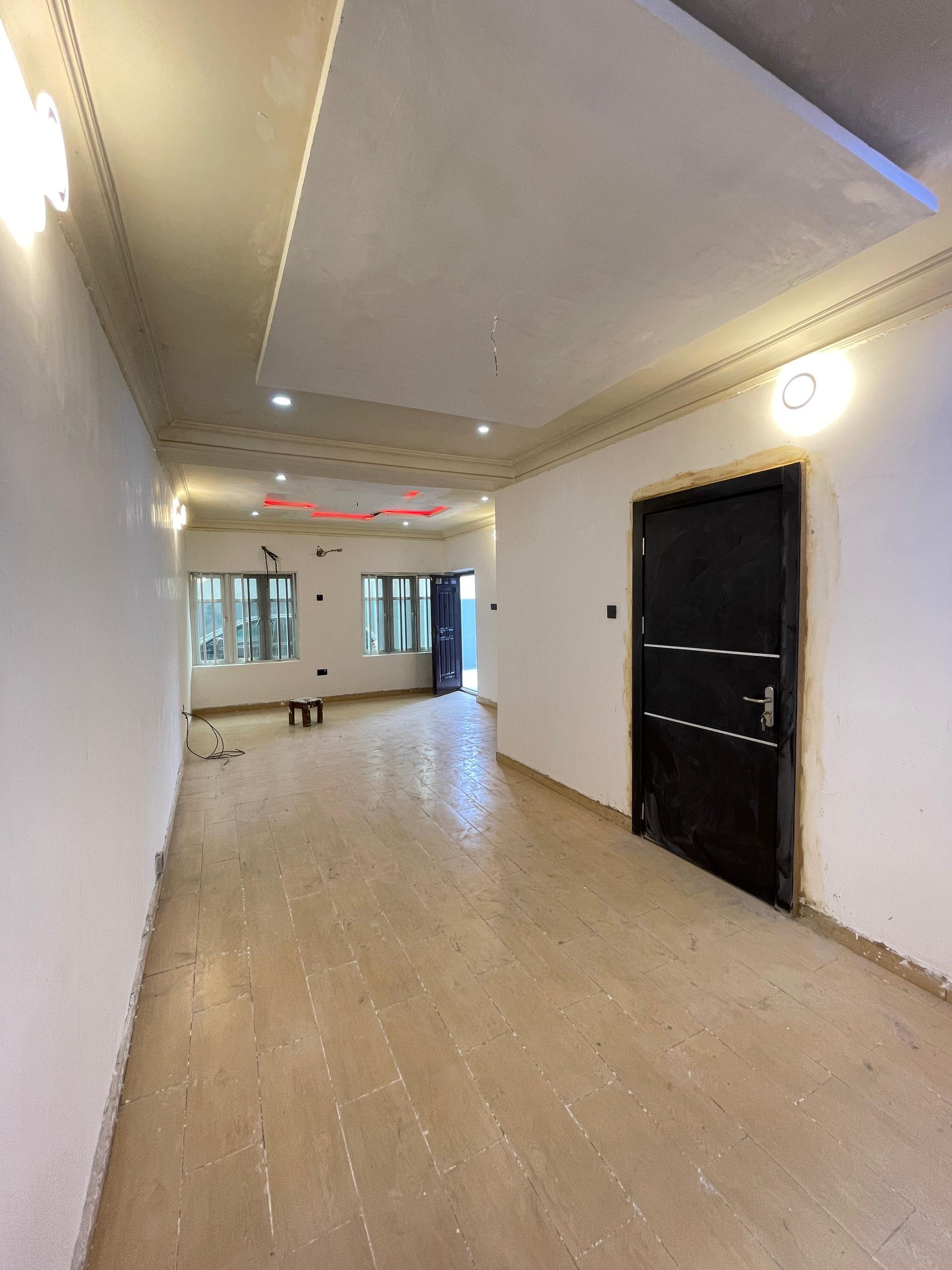 Spaciously Built 4 Bedroom Terrace Duplex with Bq    Location: Surulere.  Price: ₦150M