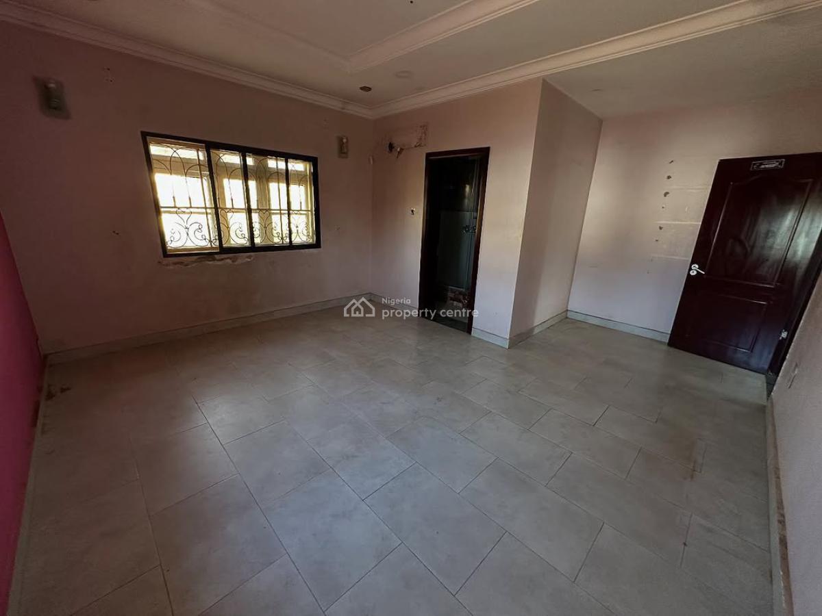 4 Bedroom Fully Detached Duplex + Boy's Quarters 2 Living Rooms Pop