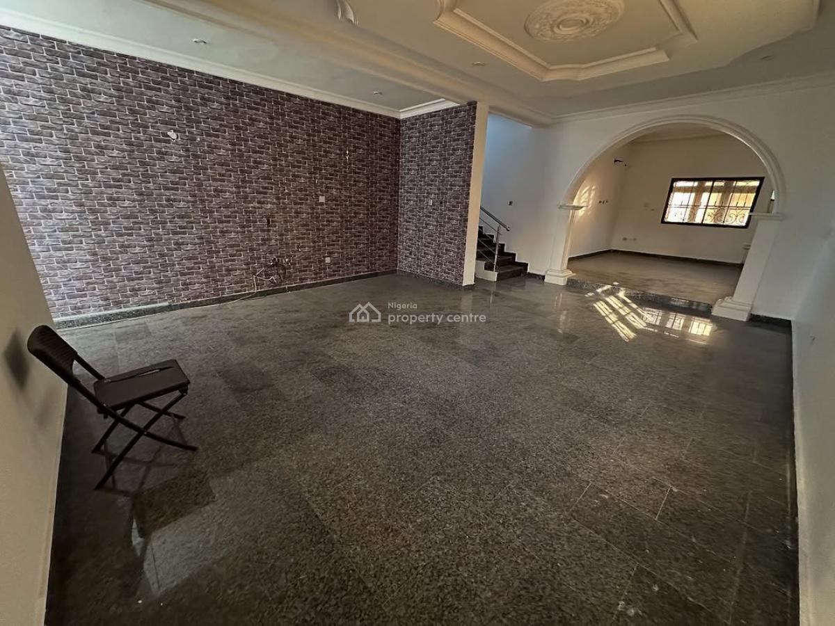 4 Bedroom Fully Detached Duplex + Boy's Quarters 2 Living Rooms Pop