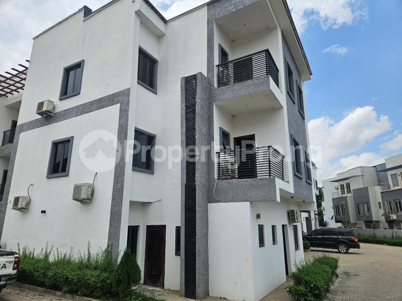 Spacious 4bedroom Terrace Duplex With A Bq