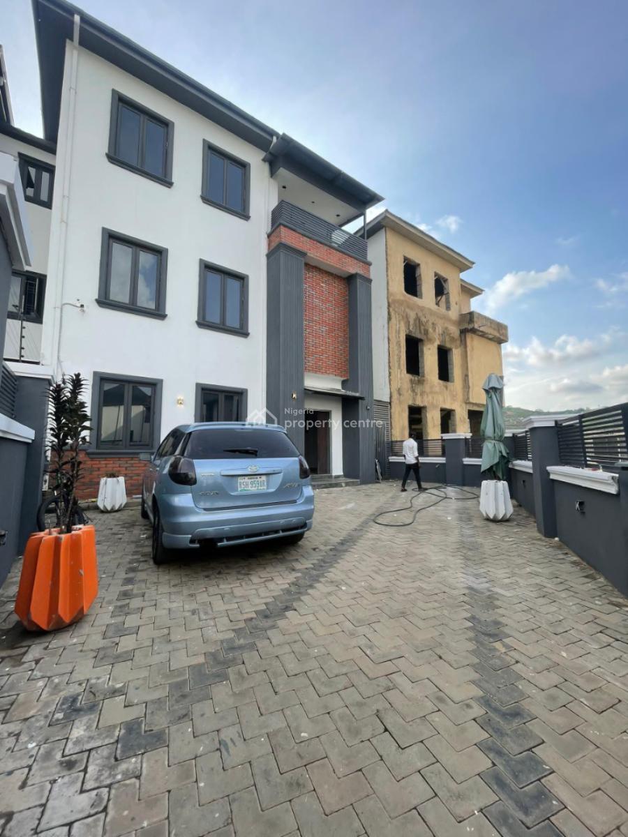5 bedroom house for rent