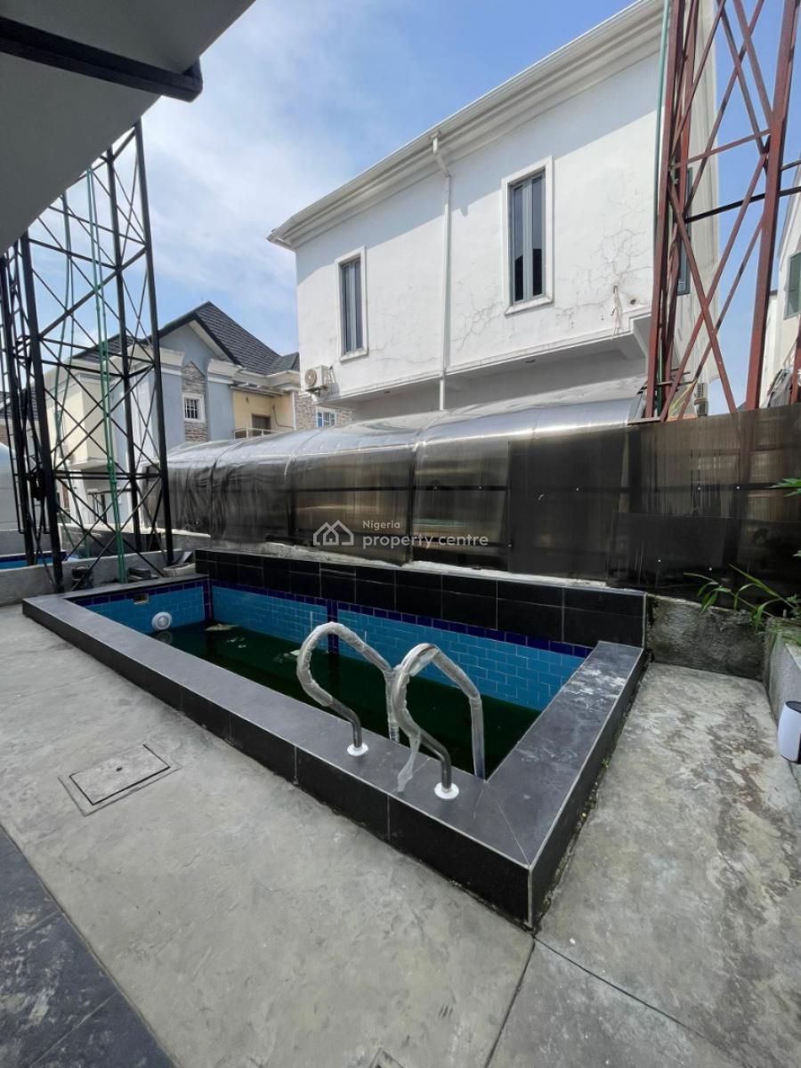 5 bedroom semi-detached duplex for sale