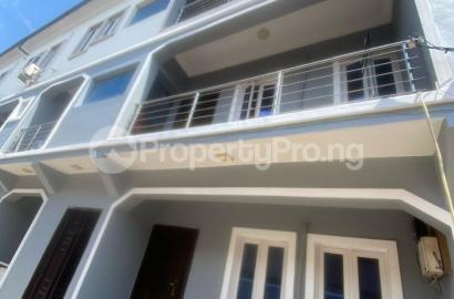 Massive 3bedroom Flat ( 2years Rent Required )