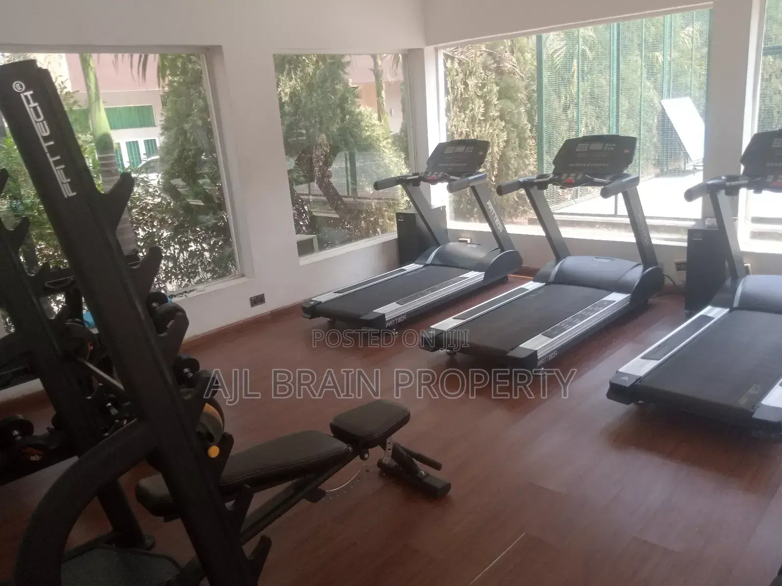 4bdrm Townhouse/Terrace in Katampe Beside Jahi for sale