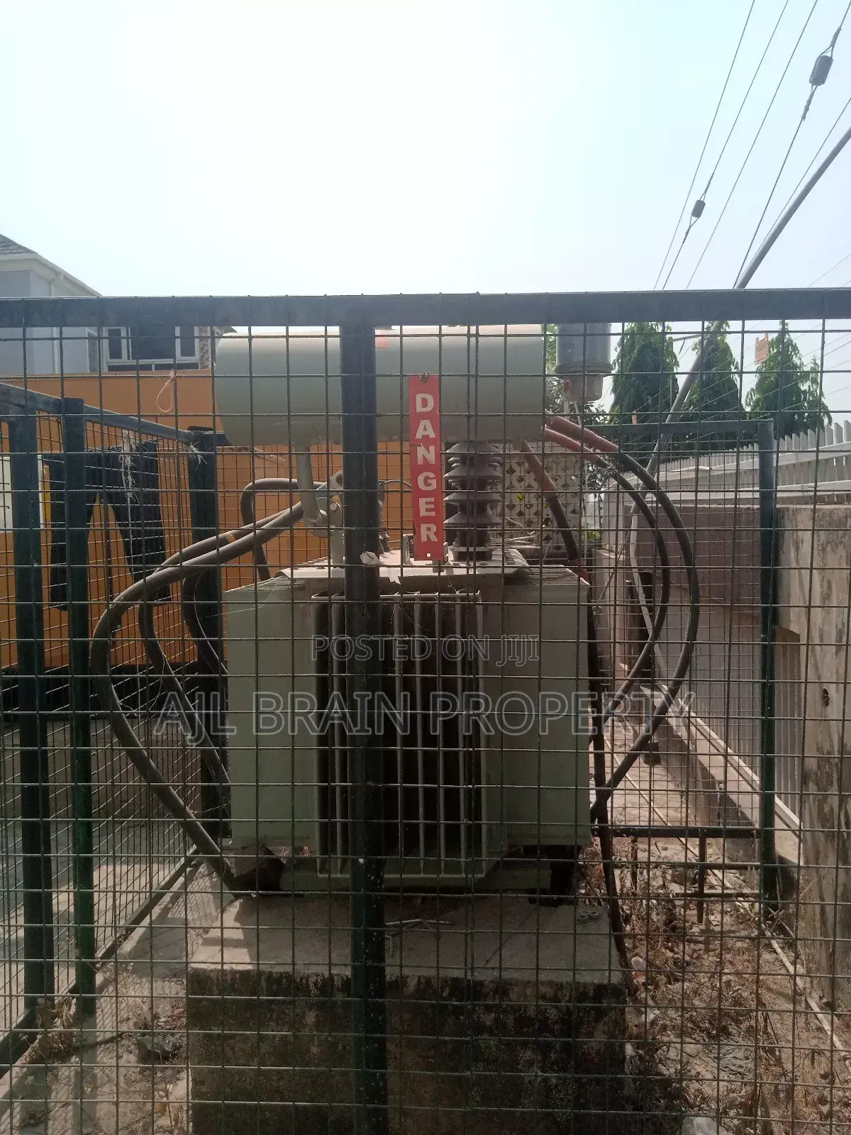 4bdrm Townhouse/Terrace in Katampe Beside Jahi for sale