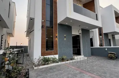 4bedroom Fully Detached Duplex