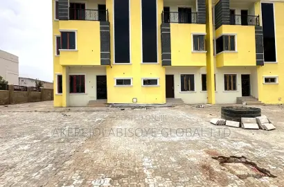4bdrm Townhouse/Terrace in Lifecamp for sale