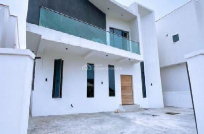 4 bedroom detached duplex for sale