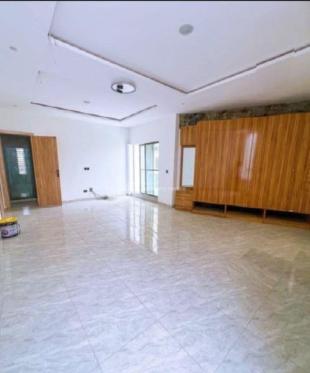 4 bedroom detached duplex for sale