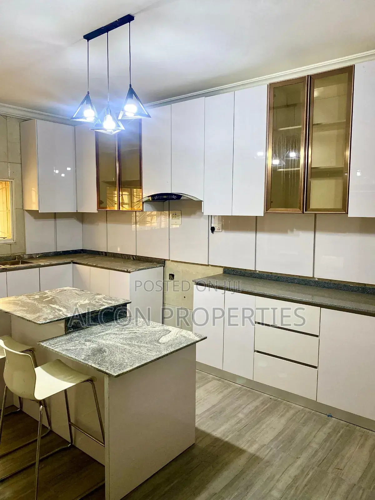 5bdrm Duplex in Katampe Extension for rent