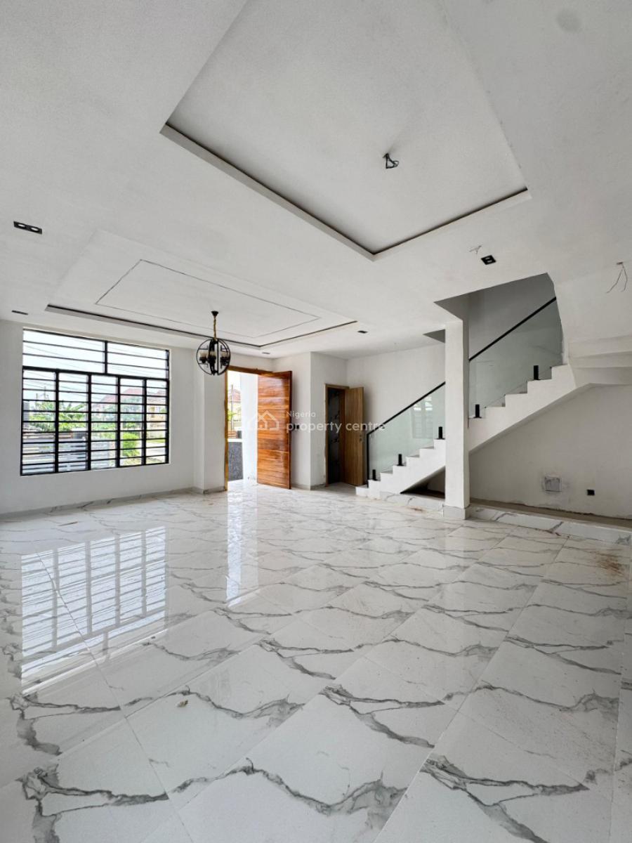 4 bedroom semi-detached duplex for sale