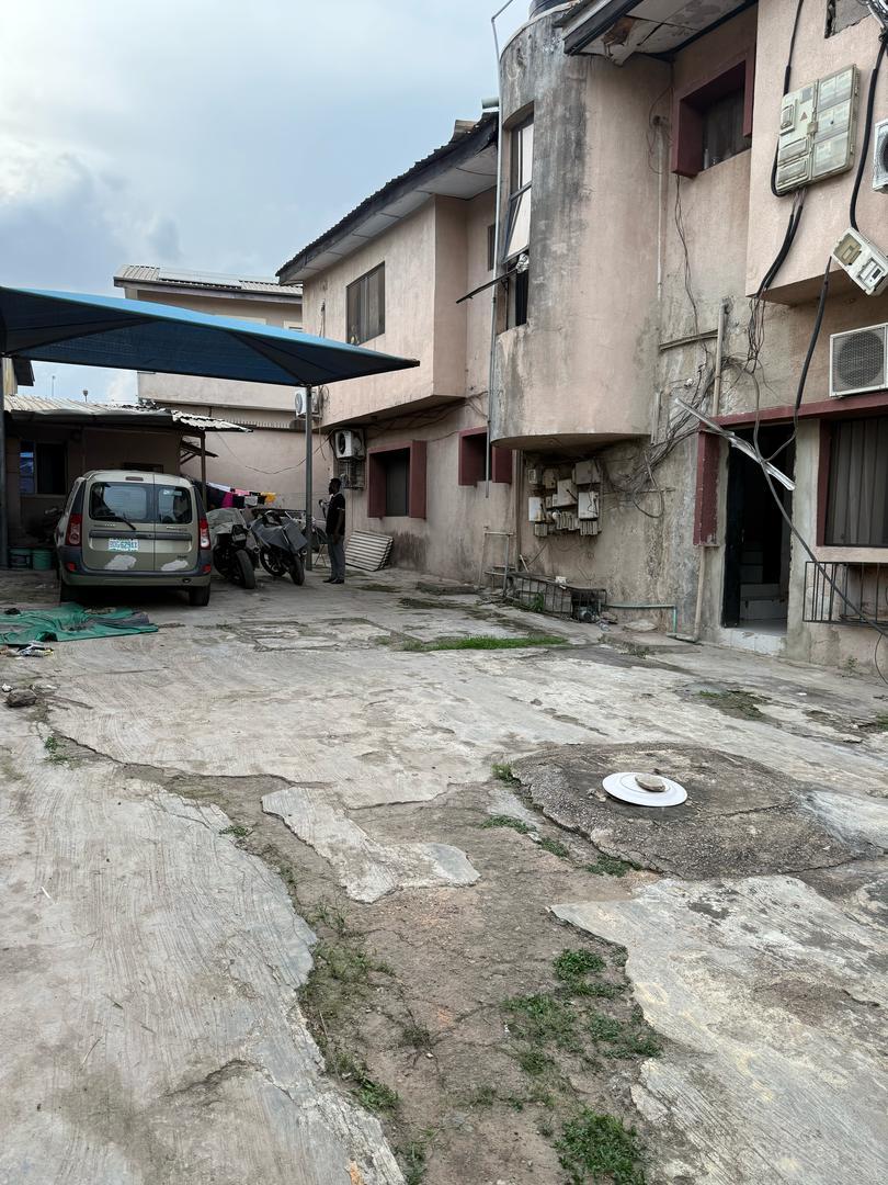 Joint Venture a land with Demolishable Building situated in a serene Environment available for Joint Ventures