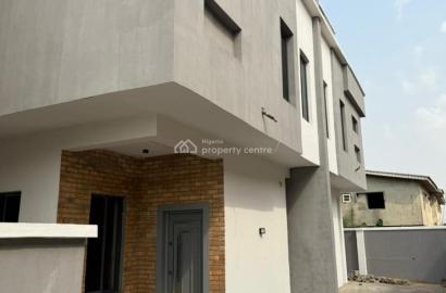 3 bedroom semi-detached duplex for sale