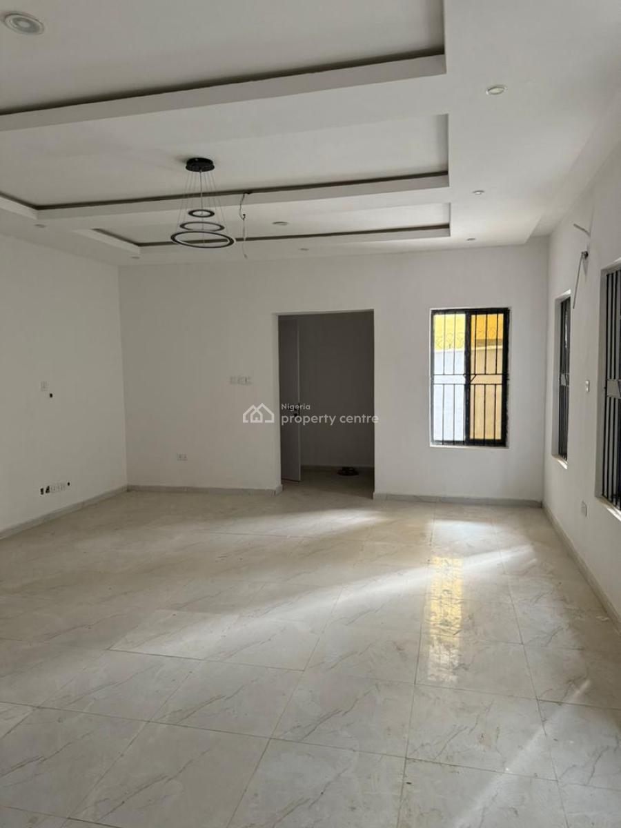 3 bedroom semi-detached duplex for sale