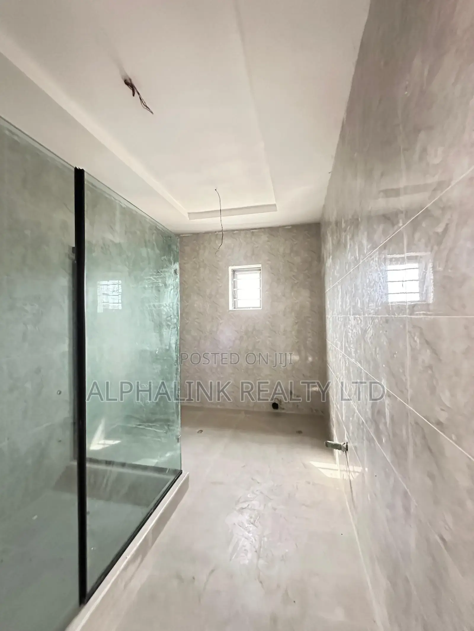 Furnished 4bdrm Duplex in Lekki Phase 1 for sale