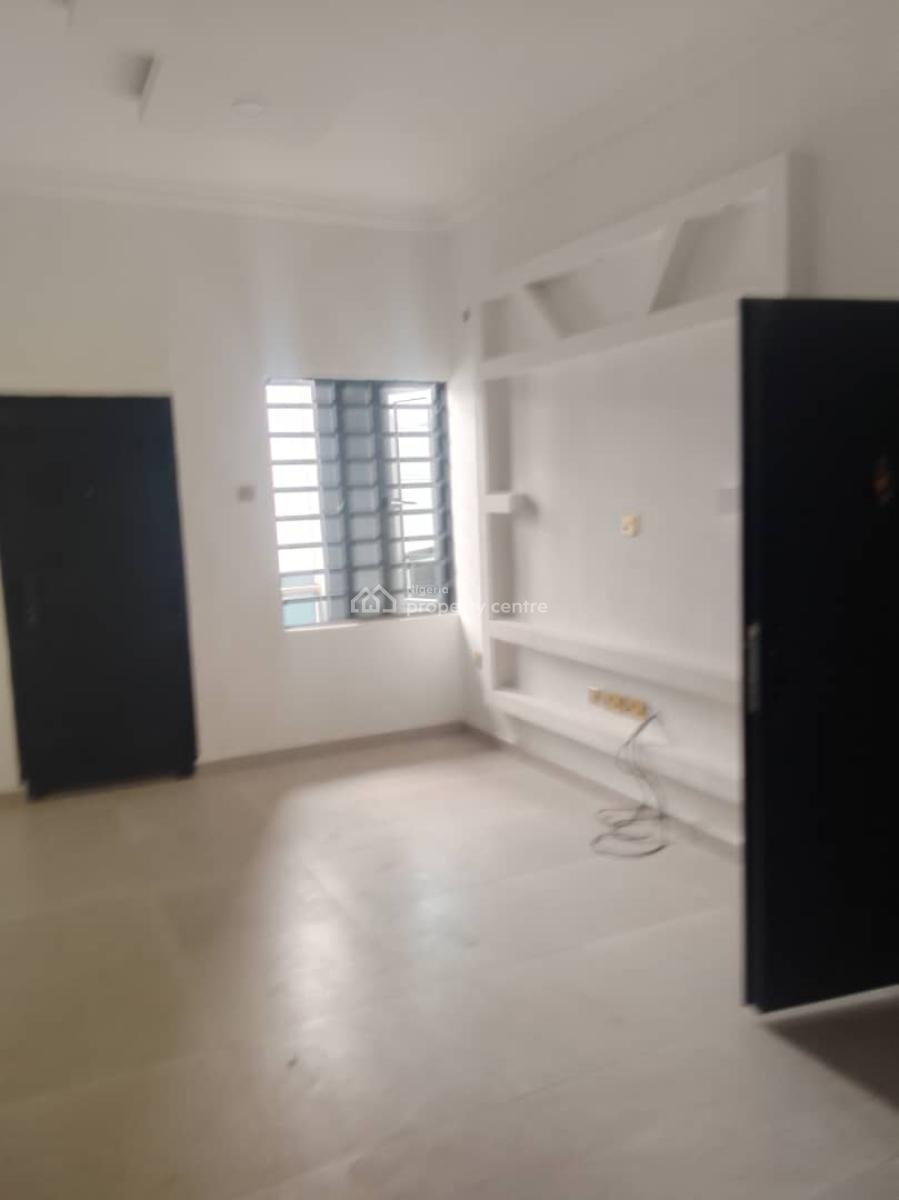 2 bedroom flat / apartment for sale
