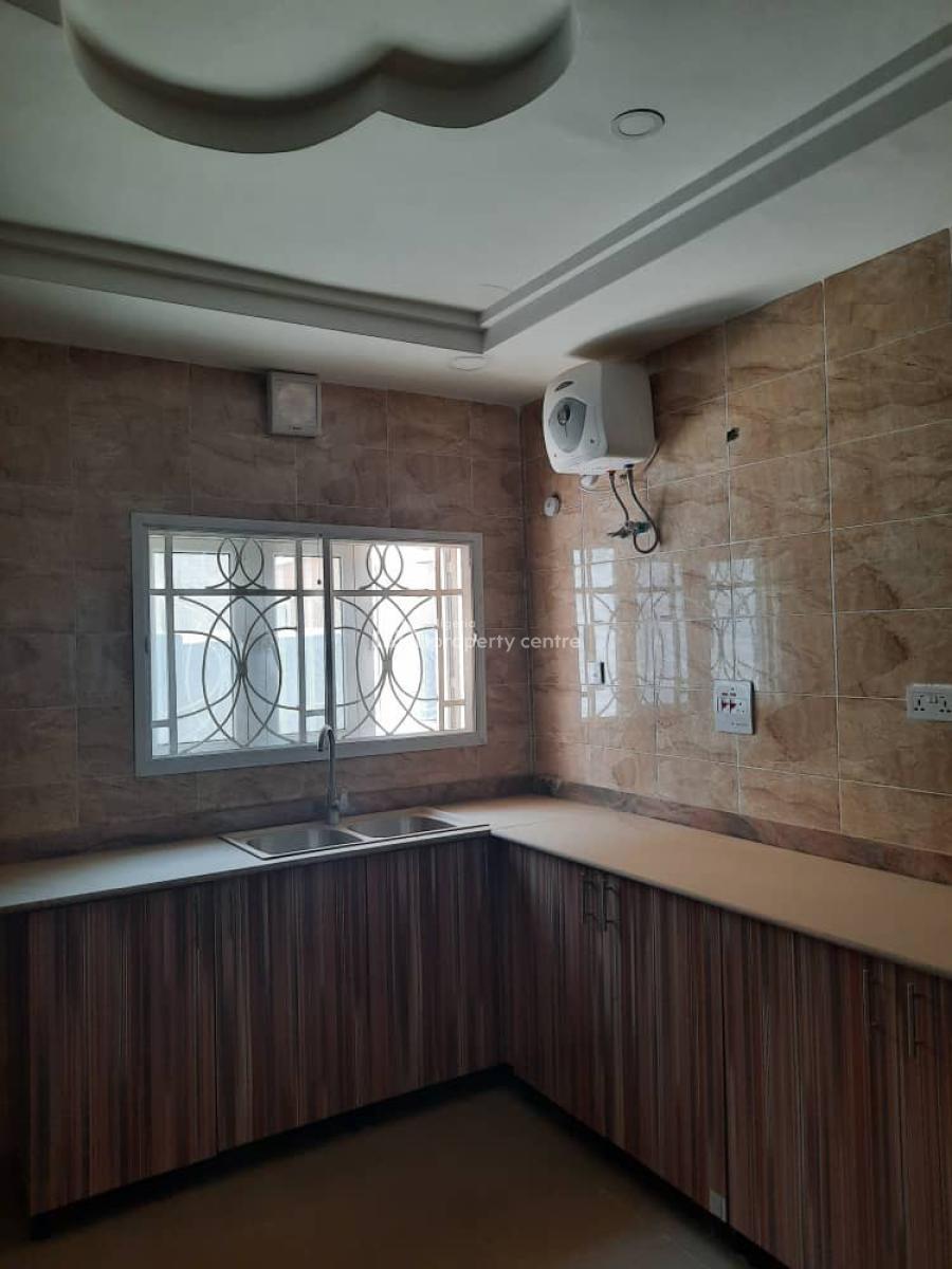 5 bedroom detached duplex for sale