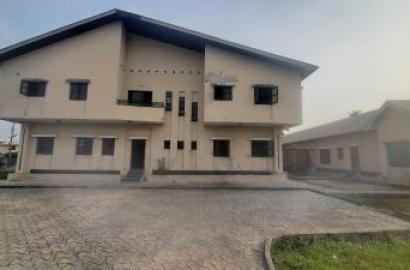 Spaciously Designed 5 Bedroom Duplex In An Expansive Land With Bq