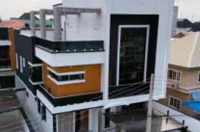 Newly Built Fully Automated 6beds Detached Duplex With Bq For Sale Chevron Estate Lekki Lagos  ₦ 390,000,000