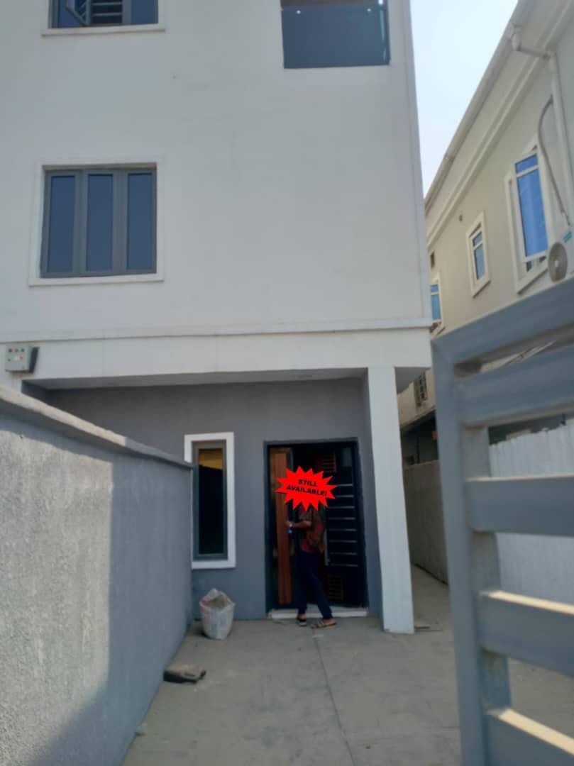 Distress Sales  Newly built  luxury smart home duplex