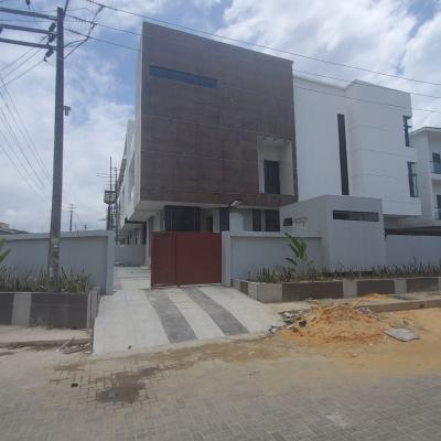 Amazing 5 Bedroom Duplex With A Pool, Bq Cinema