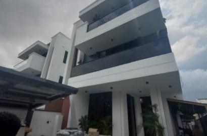 Gorgeous 5 Bedroom Duplex With A Pool And Bq,cinema