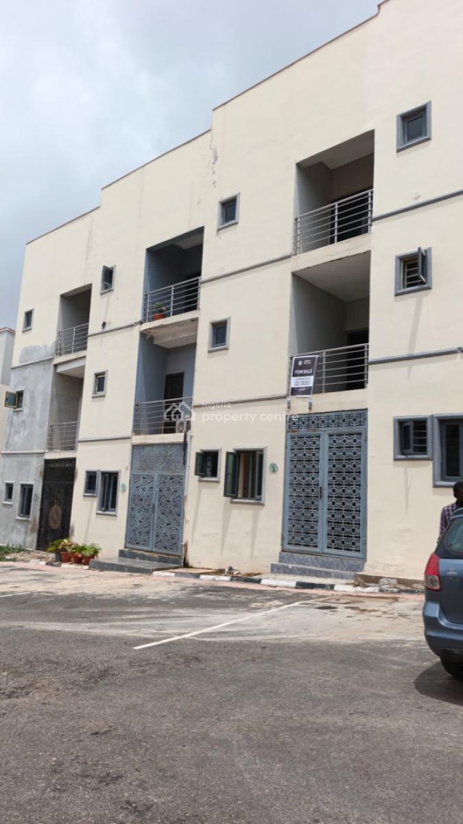 4 bedroom terraced duplex for sale