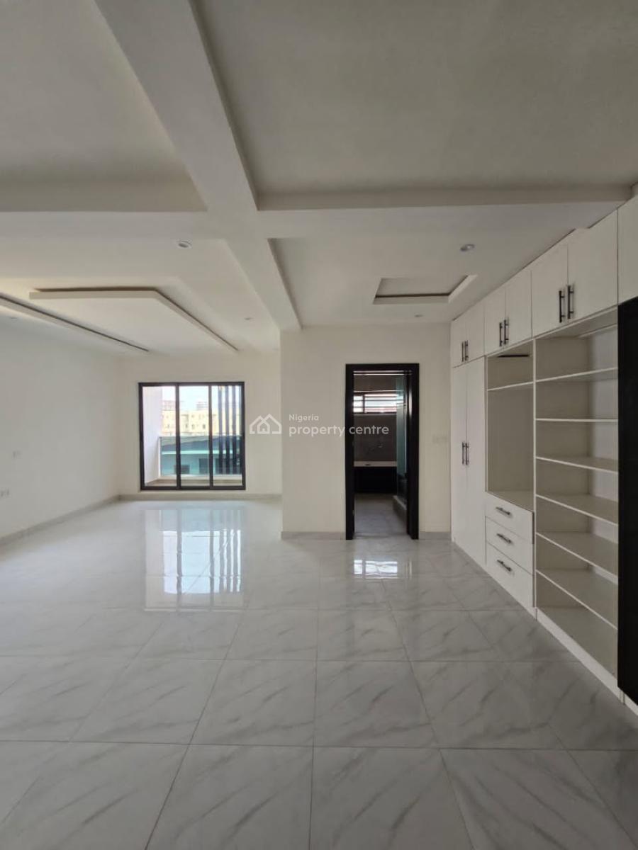 4 bedroom terraced duplex for sale