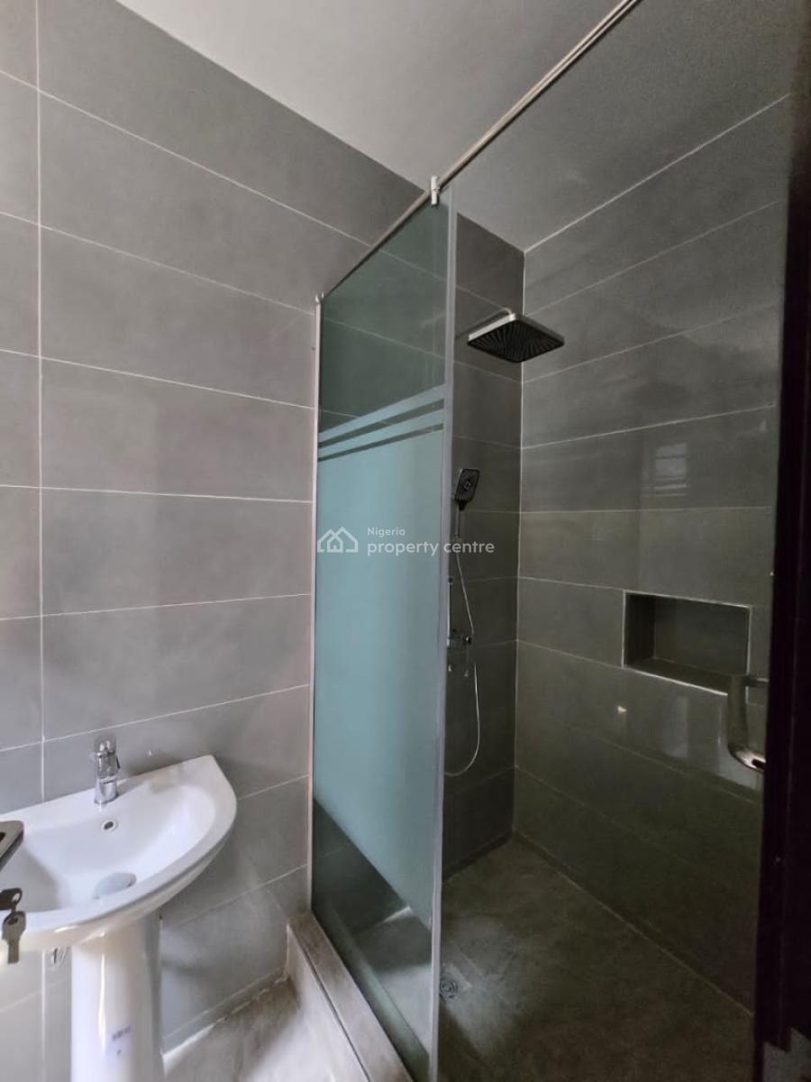 4 bedroom terraced duplex for sale