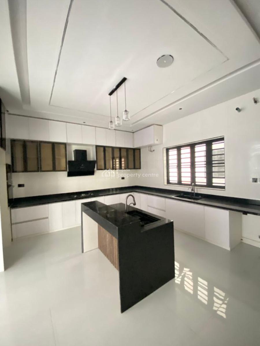 Newly Built 5 Bedroom Detached Duplex With Bq
