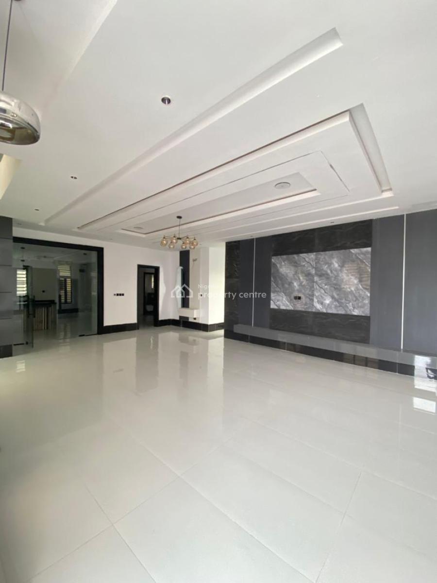 Newly Built 5 Bedroom Detached Duplex With Bq