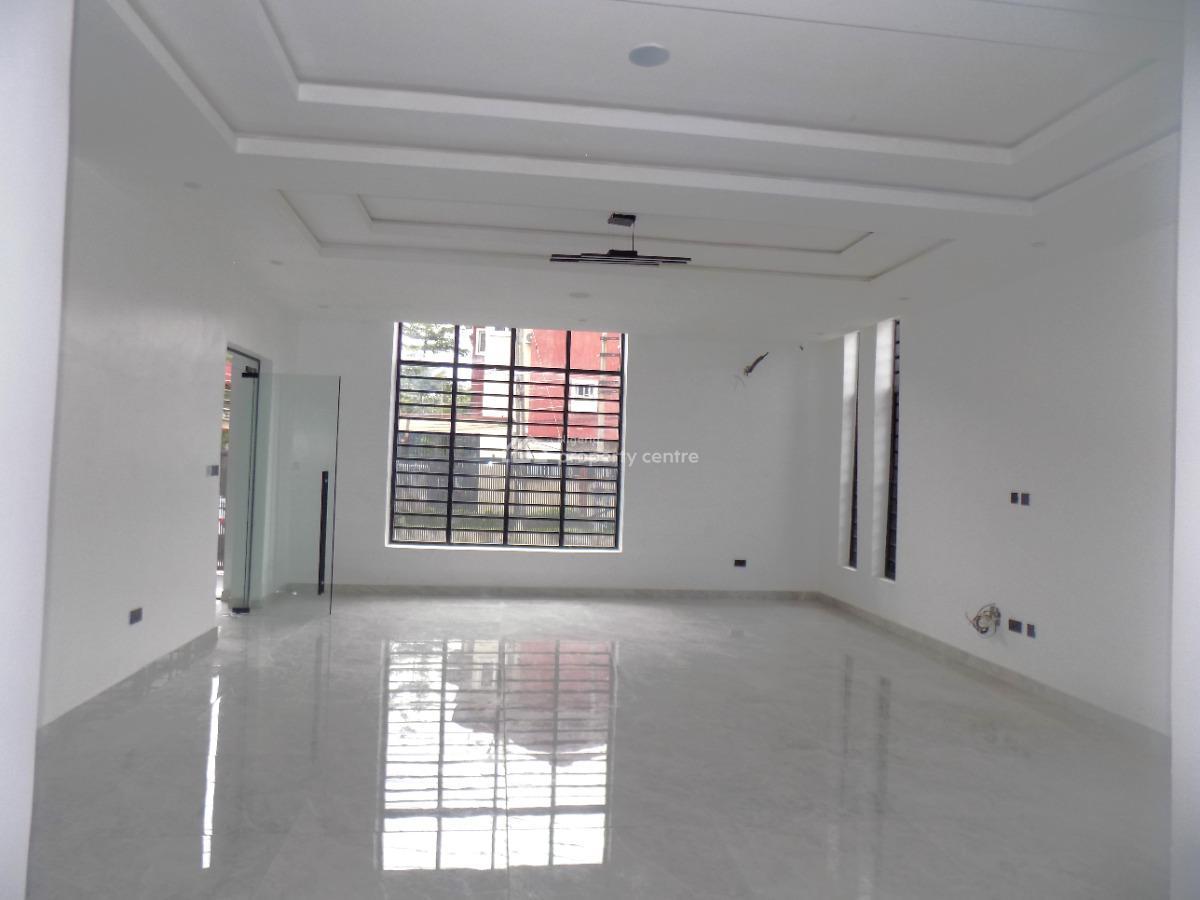 Luxury 5 Bedroom Fully Detached Duplex With Bq And Swimming Pool