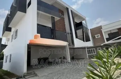 4bdrm Duplex in Metro Homes, for sale