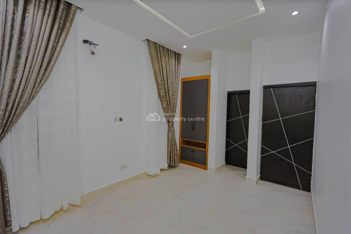 2 bedroom flat / apartment for sale