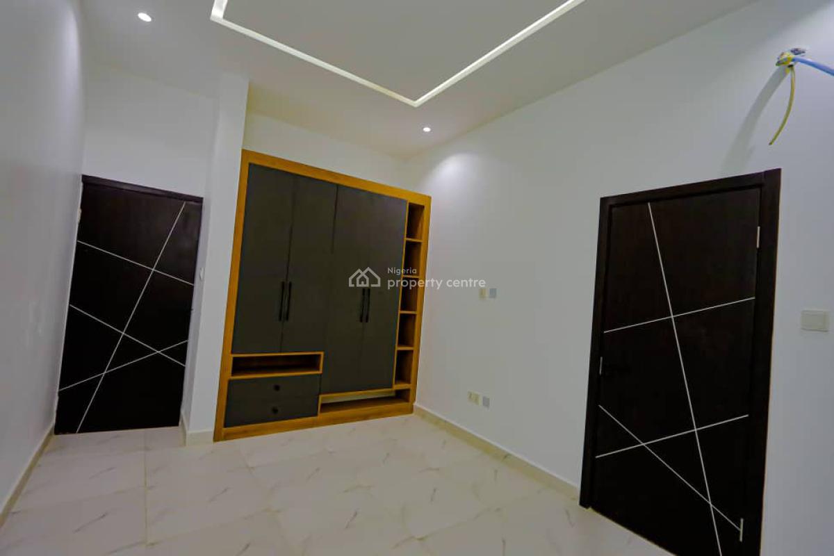 2 bedroom flat / apartment for sale