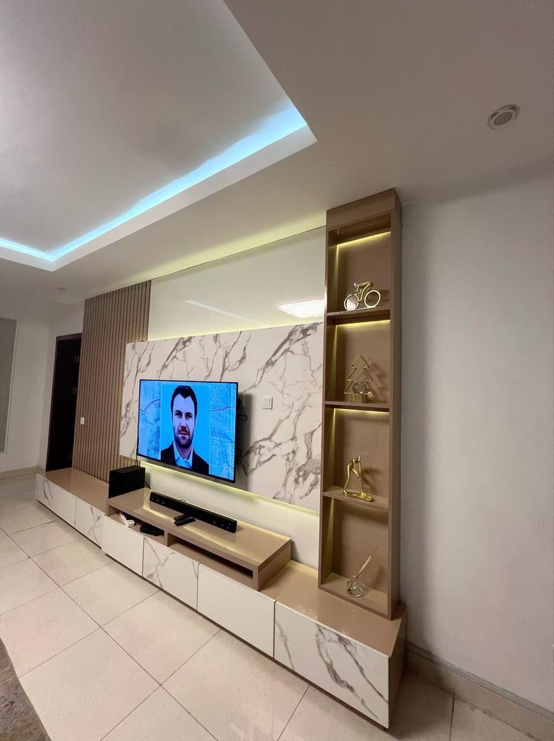 OUT FOR SALE Well furnished 2bed apartment in lekki right, directly facing lekki epe express.