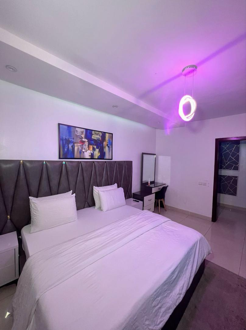 OUT FOR SALE Well furnished 2bed apartment in lekki right, directly facing lekki epe express.