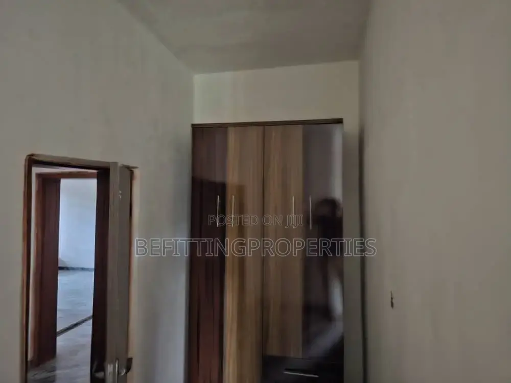 3 Bedroom Block of Flats and 1 Room Bq