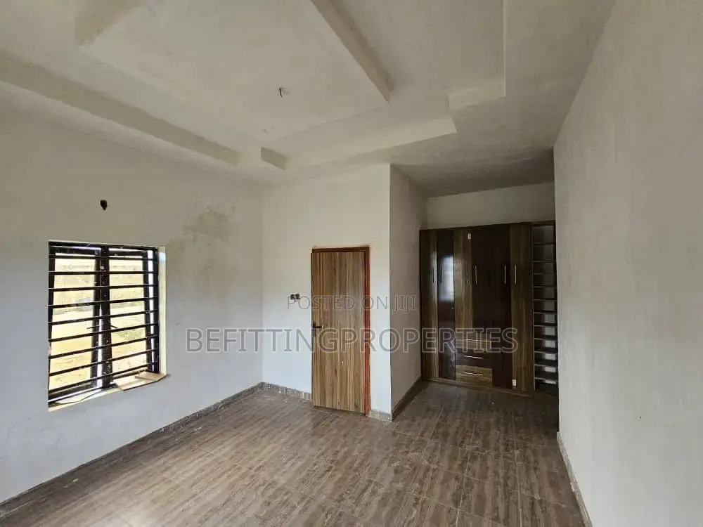3 Bedroom Block of Flats and 1 Room Bq