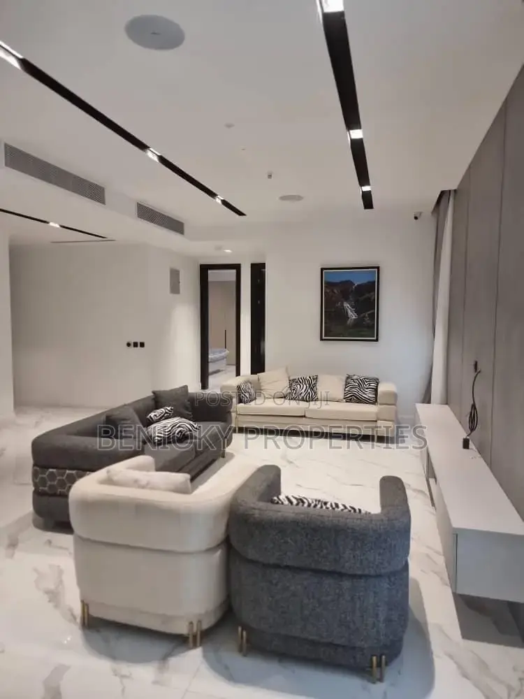 Furnished 4bdrm House in Park View, Parkview Estate for sale